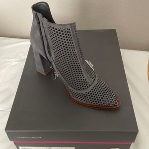 Vince Camuto booties